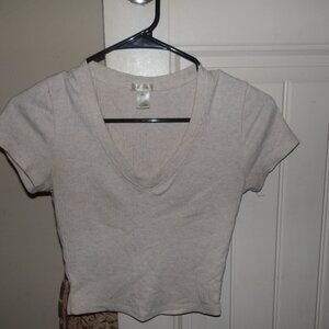 Cropped Vneck